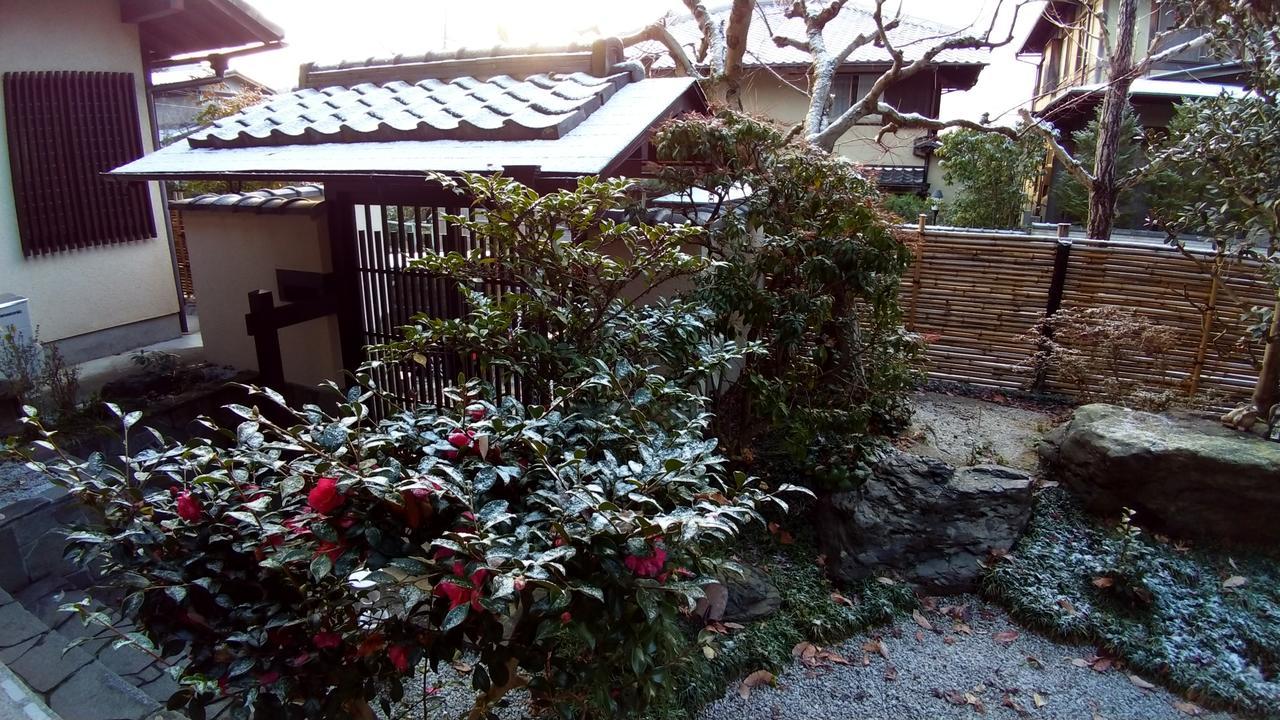 Kinkaku Hotel Kyoto Exterior photo